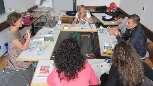 Katja Parmar teaching a class in Freiburg